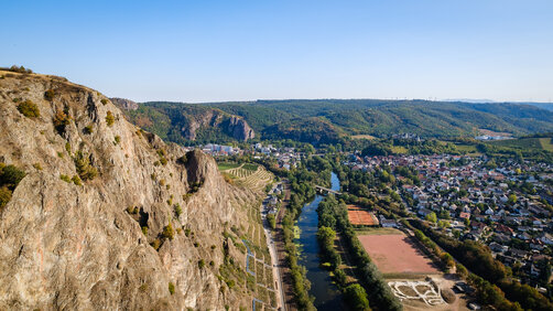 Panorama von Bad Münster, aufgenommen vom Aussichtspunkt 'Bastei' auf dem Rotenfels