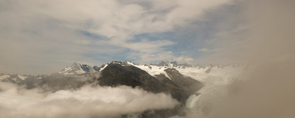 A view from the Alex Knob Peak / Lookout towards Mt Gunn and the Franz Josef Glacier