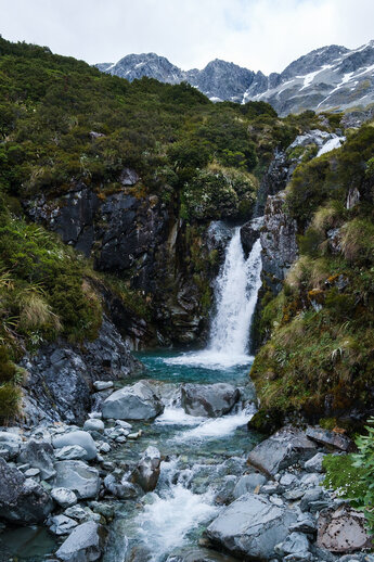 Waterfall at the bottom of Waiau Pass